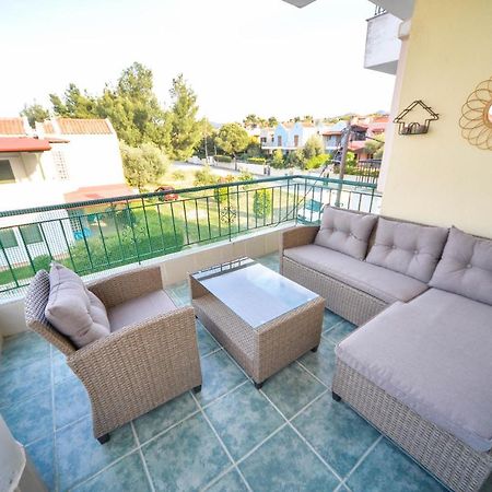 Ferienwohnung Apartman Porto Blue Lux Pefkochori Exterior foto
